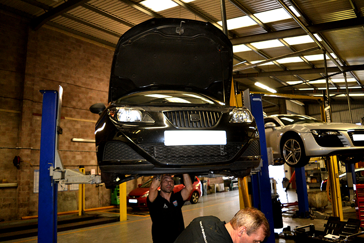 2 Cardiff vehicle service garage